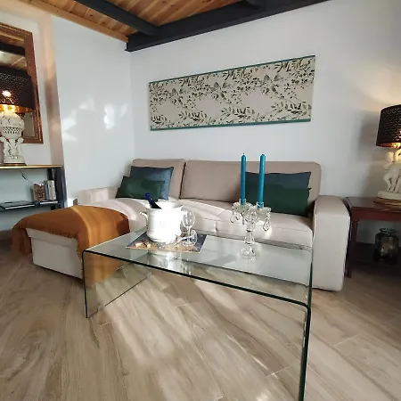 Casa Mora Triana * セビリア