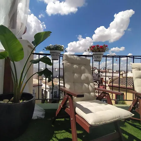 Casa Mora Triana * إشبيلية