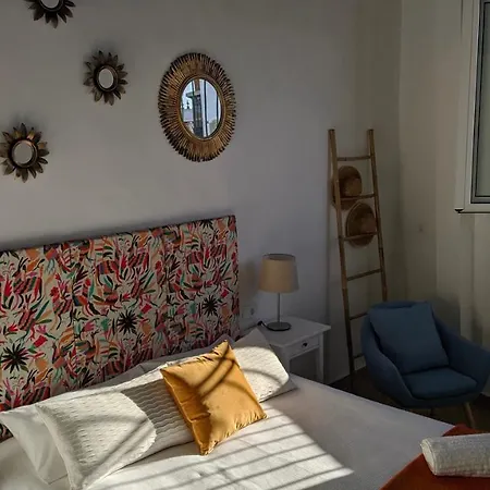 Casa Mora Triana アパート *