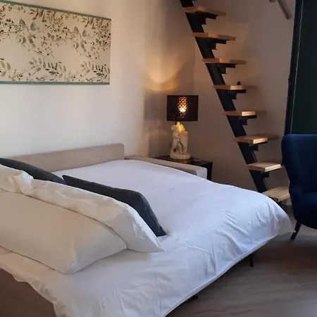 Casa Mora Triana شقة إشبيلية